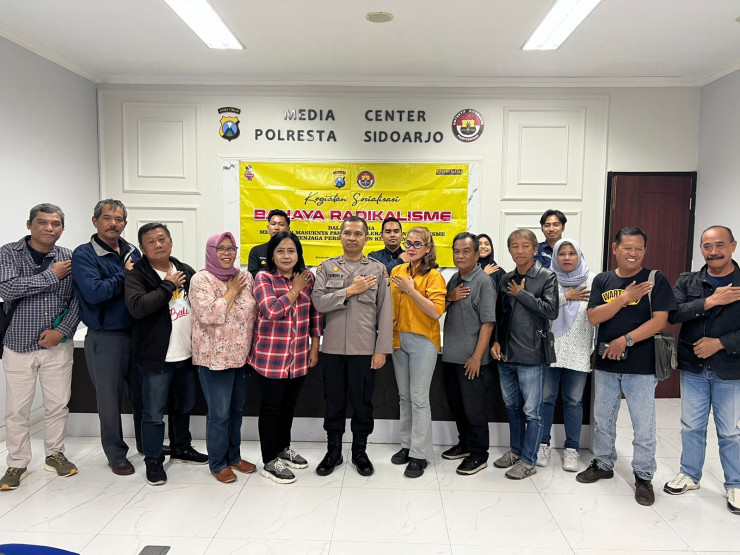 Humas Polresta Sidoarjo Ajak Media dan Mahasiswa Jaga Kondusifitas Jelang Natal dan Tahun Baru